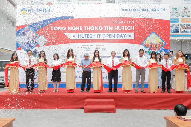 hon 1000 vi tri tuyen dung cho sinh vien cntt tai hutech it open day