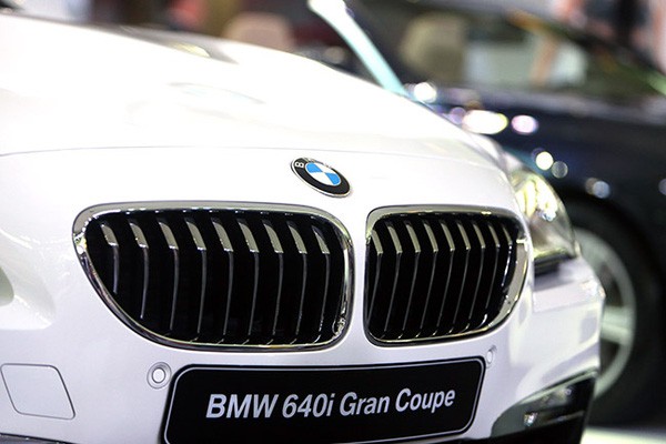 bmw ngung ban mot so dong xe tai viet nam