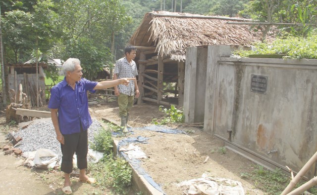 Hàng trăm công trình nước sạch tiền tỷ bỏ hoang tại các huyện miền núi