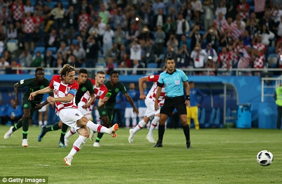 croatia 2 0 nigeria modric lap cong