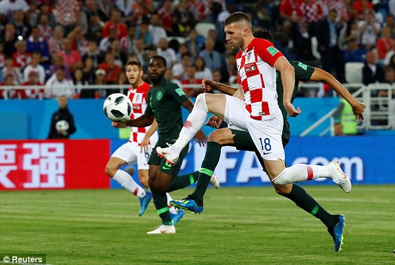 croatia 2 0 nigeria modric lap cong