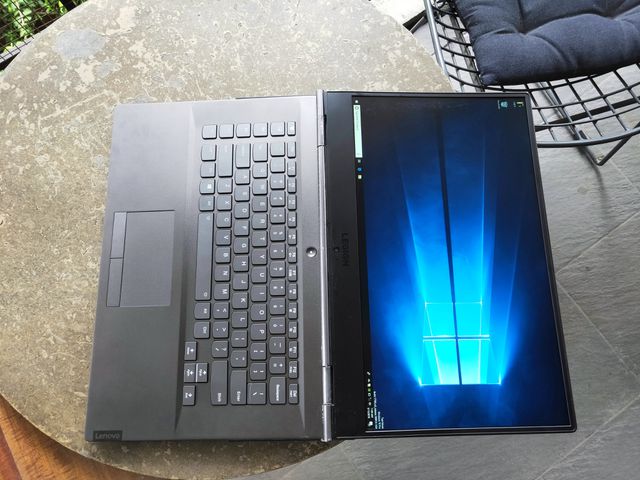 lenovo nang cap dong laptop gaming legion gia tu 23 trieu dong