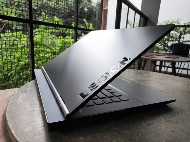 lenovo nang cap dong laptop gaming legion gia tu 23 trieu dong