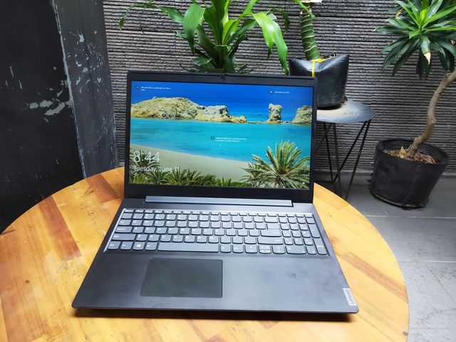 lenovo nang cap dong laptop gaming legion gia tu 23 trieu dong