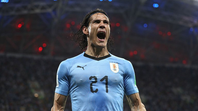 uruguay 2 1 bo dao nha hai ban thang cho cavani