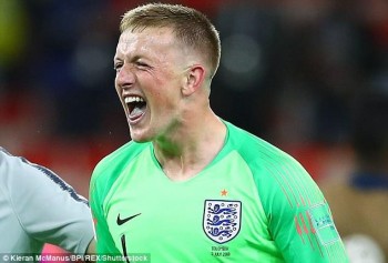 Thủ môn Pickford “nổ” vang trời sau khi đưa Anh vào tứ kết