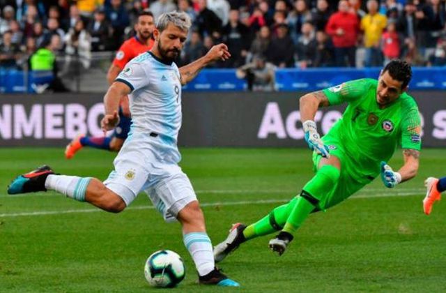 Messi nhận thẻ đỏ, Argentina nhọc nhằn giành hạng ba Copa America messi nhan the do argentina nhoc nhan gianh hang ba copa america