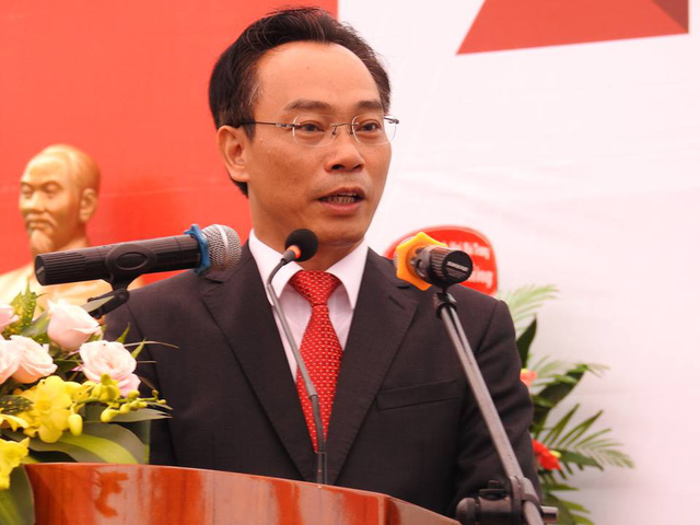 bo truong phung xuan nha tan sinh vien hay trau doi tinh nhan van ky nang song