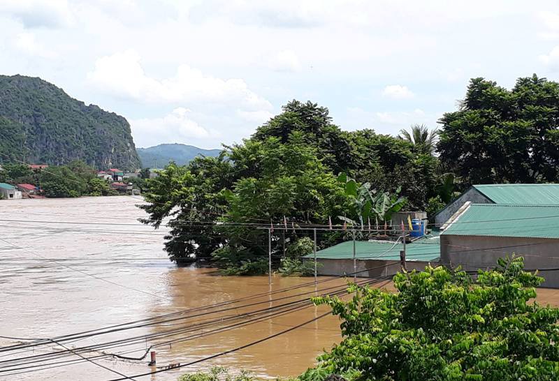 thanh hoa 13 nguoi chet mat tich do mua lu