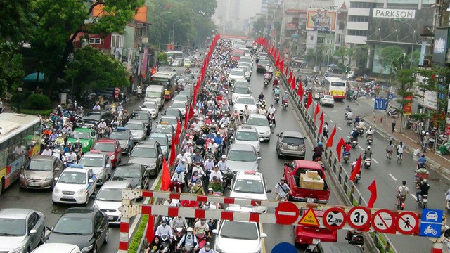 Hà Nội tính thu phí phương tiện vào nội thành