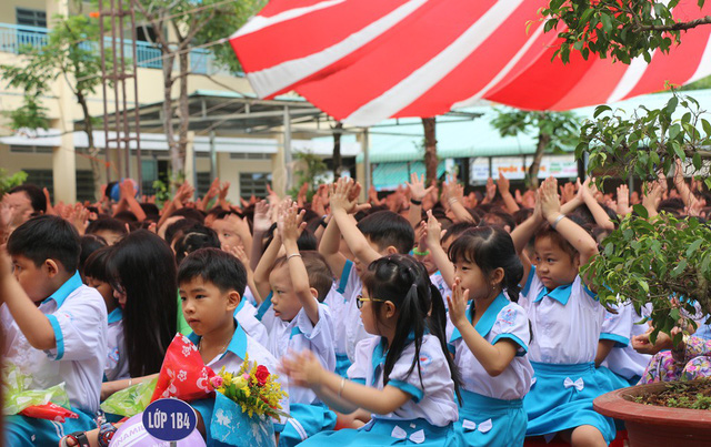 Hậu Giang thiếu gần 1.500 giáo viên, nhân viên