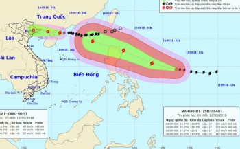 Bão số 5 gây mưa lớn, siêu bão 