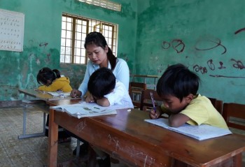 Quảng Ngãi: Khắc phục tình trạng một lớp học chỉ có vài học sinh