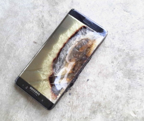 truoc galaxy note7 samsung da nhieu lan thu hoi san pham