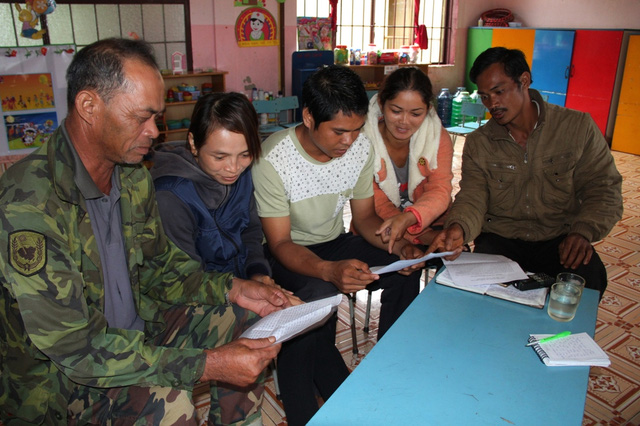 gan 150 phu huynh cho con nghi hoc vi hieu truong thu chi thieu minh bach