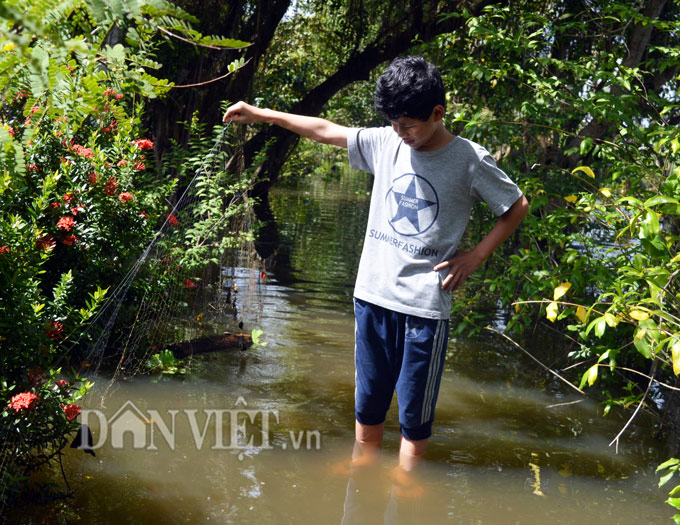 ca mau sau 2 nam cong nhan dan xa nong thon moi o trong ngap lut