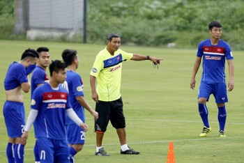 HLV Mai Đức Chung: “Đội tuyển Campuchia không dễ bị bắt nạt”