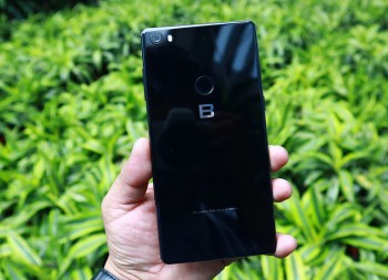 Loạt smartphone mới chuẩn bị lên kệ tháng 10/2018