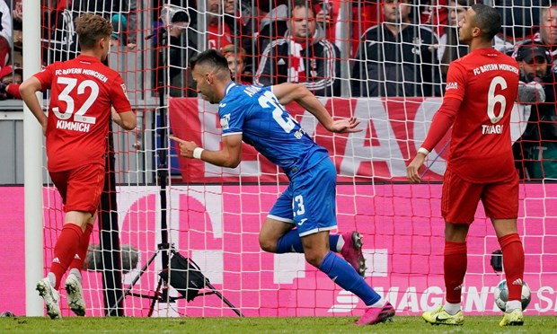 hoffenheim lam dieu khong tuong truoc bayern