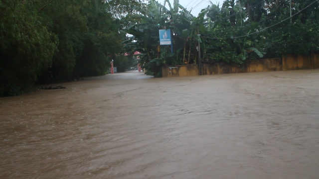 quang ngai lu len nhanh 2 nguoi chet va mat tich