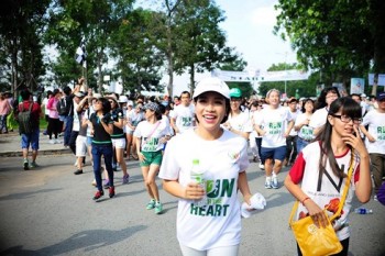 Mỹ Linh, Bảo Trâm Idol và dàn nghệ sĩ cùng “Chạy vì trái tim“