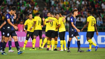 Malaysia vượt qua Campuchia với tỉ số tối thiểu ở trận mở màn AFF Cup