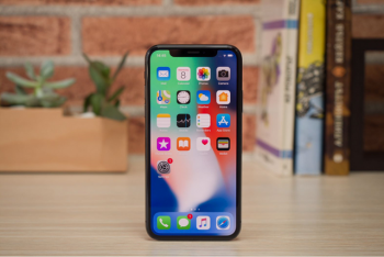 Apple buộc phải “hồi sinh” iPhone X vì bộ đôi iPhone XS và XS Max ế ẩm