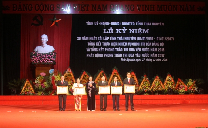 le ky niem 20 nam tai lap tinh thai nguyentong ket thuc hien nhiem vu chinh tri cua dang bo tinh va phong trao thi dua yeu nuoc nam 2016