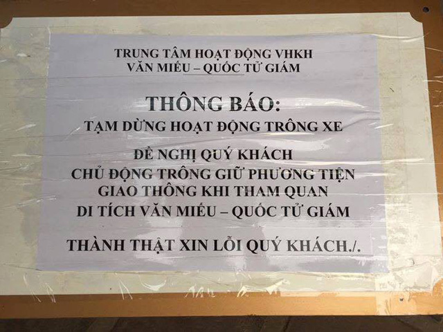 Du khách bất ngờ khi Văn Miếu - Quốc Tử Giám tạm dừng... trông xe