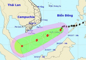 Bão số 15 có ảnh hưởng  trực tiếp đến đất liền Việt Nam?