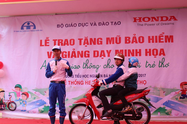 Tuyên truyền an toàn giao thông cho học sinh, sinh viên