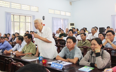 “Có cán bộ tiếp dân nói đúng thành sai, biến đơn giản thành phức tạp“