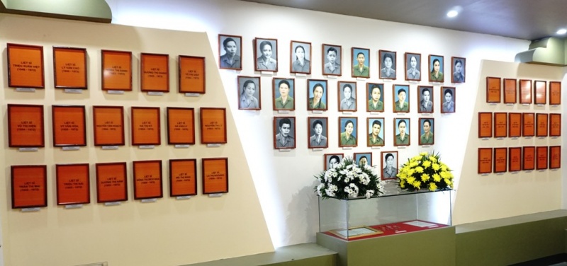 Đại đội 915, đội TNXP 91 Bắc Thái - Khúc tráng ca còn mãi dai doi 915 doi tnxp 91 bac thai khuc trang ca con mai 64080