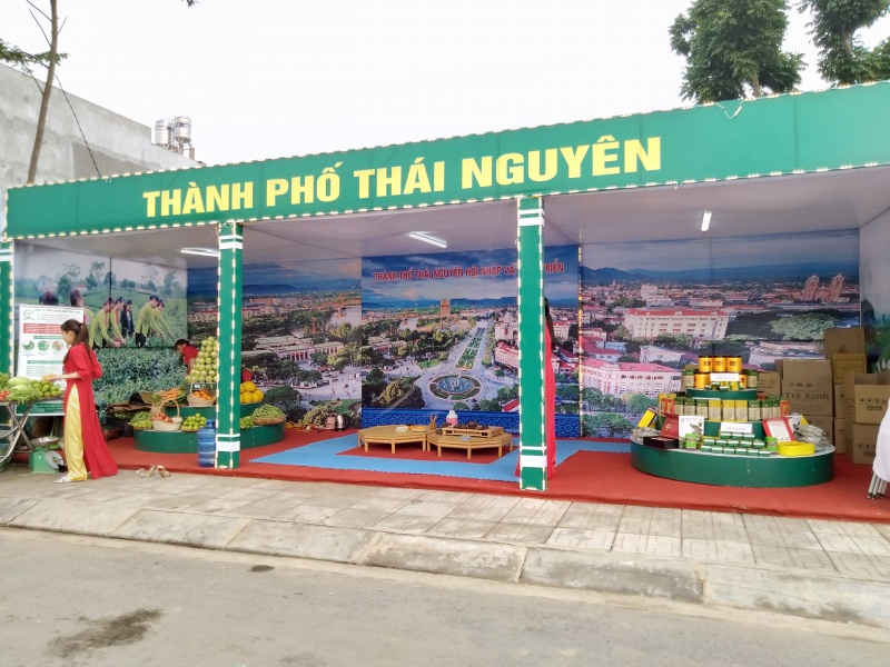 Triển lãm Trưng bày, giới thiệu các thành tựu kinh tế - xã hội của tỉnh Thái Nguyên trien lam trung bay gioi thieu cac thanh tuu kinh te xa hoi cua tinh thai nguyen