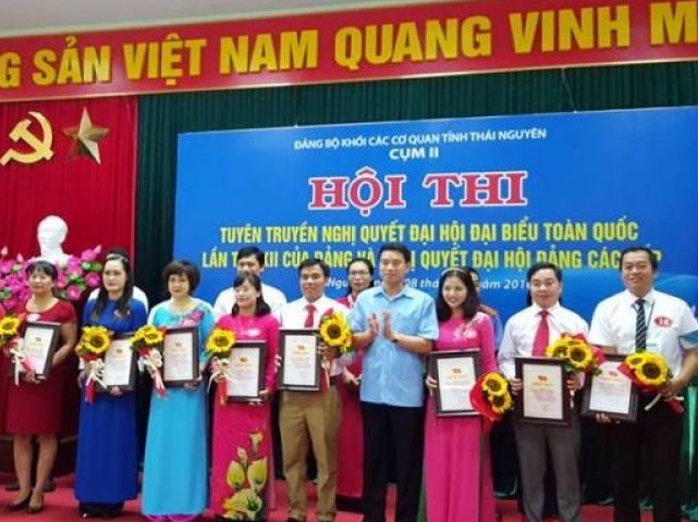 Hội thi tuyên truyền Nghị quyết Đại hội lần thứ XII của Đảng và Nghị quyết Đại hội Đảng các cấp thành công tốt đẹp