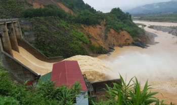 Thủ tướng Chính phủ yêu cầu kiểm tra việc xả lũ của các hồ thủy điện