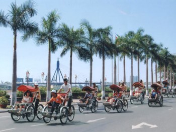 Du lịch sắp "cán mốc" kế hoạch 2016