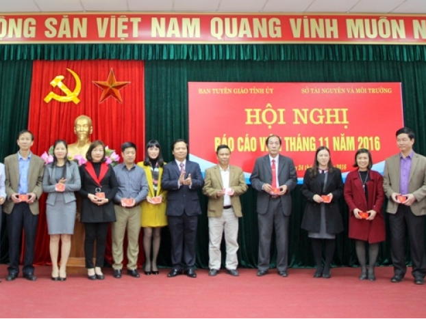 Hội nghị Báo cáo viên cấp tỉnh tháng 11 năm 2016