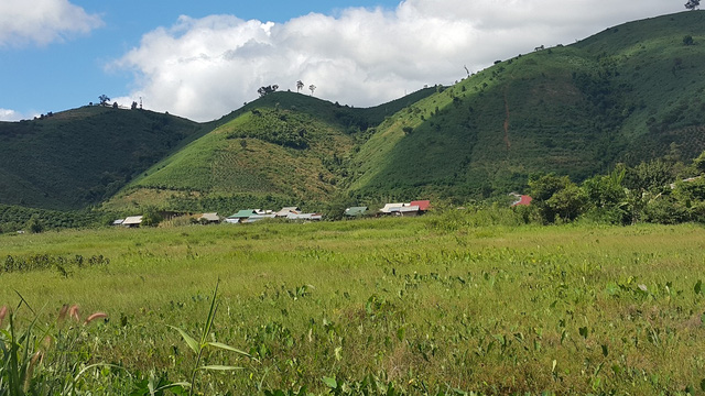 dak nong ngoi lang co nhieu tre bo hoc khi chua het lop 9