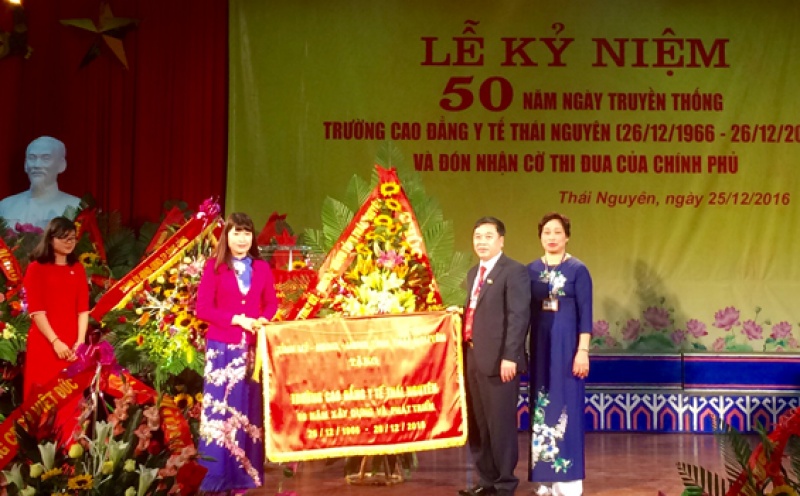 ky niem 50 nam ngay truyen thong truong cao dang y te thai nguyen