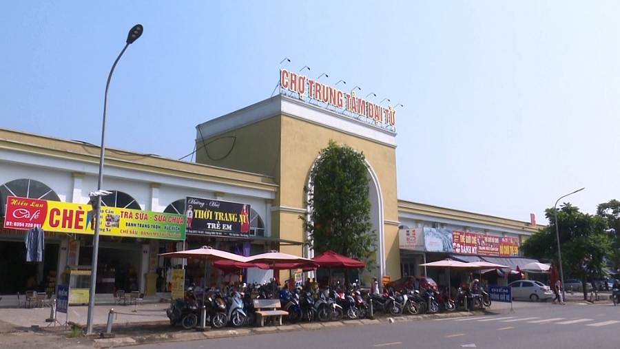 Hoàn thiện kết cấu hạ tầng thúc đẩy thương mại dịch vụ phát triển (Đã phát sóng BT Camera 10/9) Hoàn thiện kết cấu hạ tầng thúc đẩy thương mại dịch vụ phát triển (Đã phát sóng BT Camera 10/9)