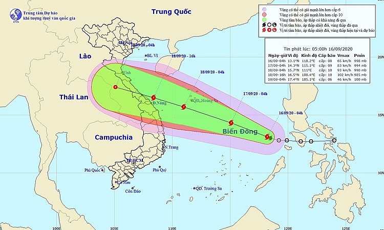 Bão số 5 di chuyển theo hướng Tây Tây Bắc, biển động mạnh