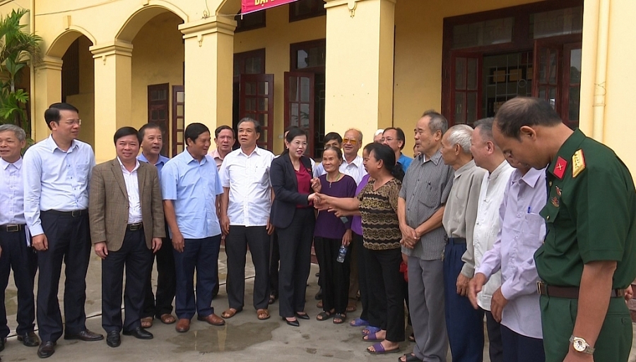 Tiếp xúc cử tri trước Kỳ họp thứ Mười, Quốc hội khóa XIV, nhiệm kỳ 2016   2021 (Phát TS 28-9)