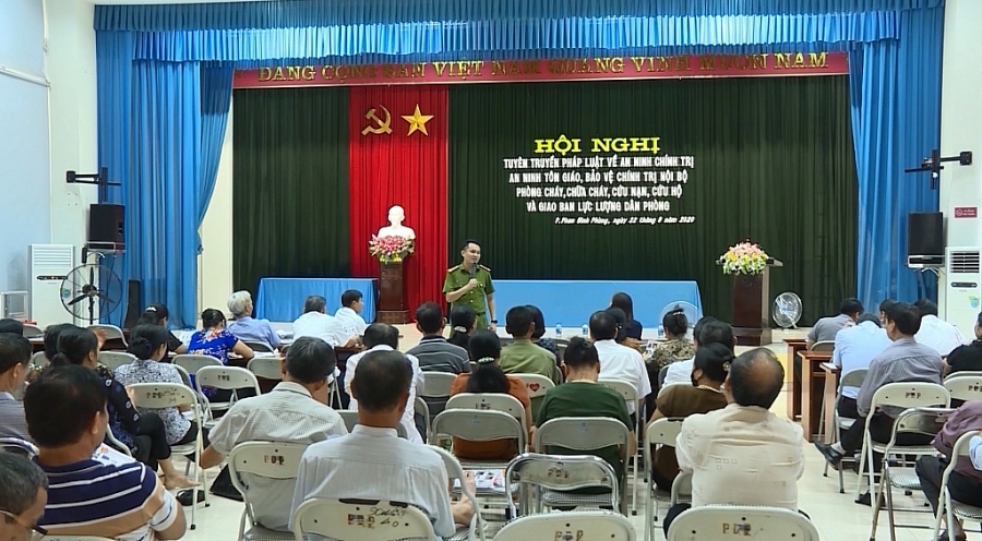 Phát huy vai trò của cấp ủy đảng trong công tác phòng cháy, chữa cháy (Phát TS 4-10) Phát huy vai trò của cấp ủy đảng trong công tác phòng cháy, chữa cháy (Phát TS 4 10)