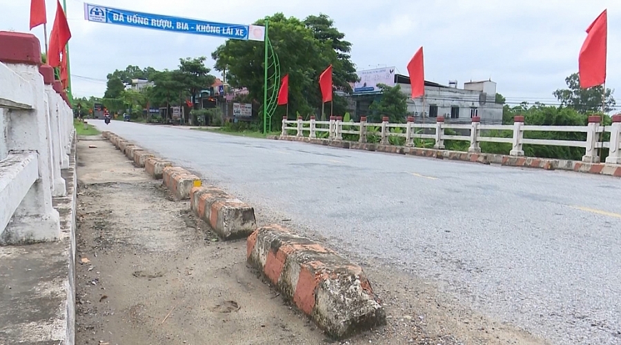 Tiềm ẩn nguy cơ mất an toàn tại một số cây cầu