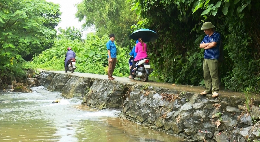 Nguy hiểm tiềm ẩn từ những ngầm tràn Nguy hiểm tiềm ẩn từ những ngầm tràn