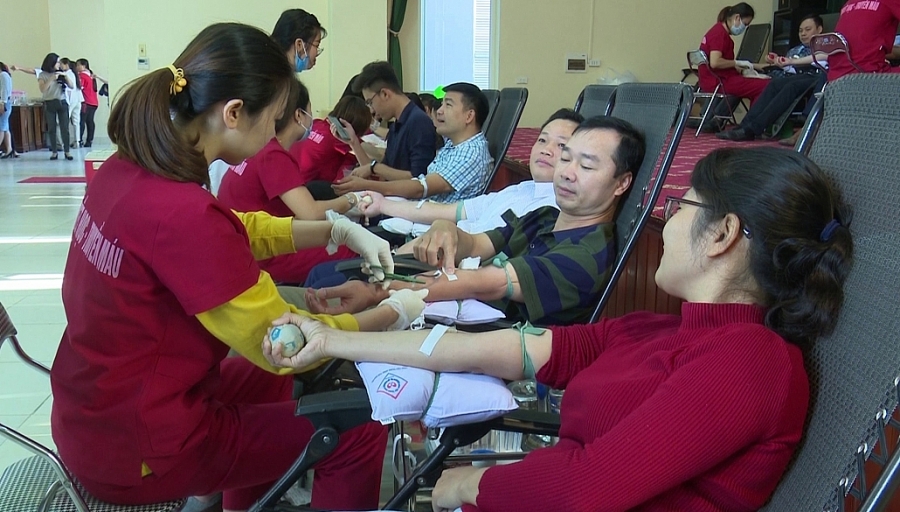 Chung tay vì hạnh phúc cộng đồng