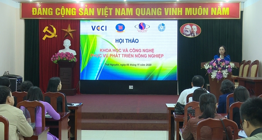 Khoa học - Công nghệ với phát triển nông nghiệp Khoa học - Công nghệ với phát triển nông nghiệp