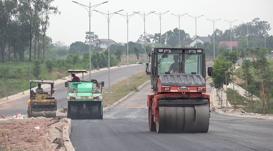Khẩn trương đưa Nghị quyết vào cuộc sống Khẩn trương đưa Nghị quyết vào cuộc sống