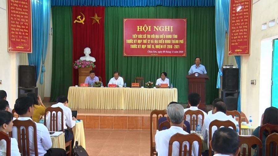 Tiếp xúc cử tri trước Kỳ họp thứ 12 - HĐND tỉnh khóa XIII Tiếp xúc cử tri trước Kỳ họp thứ 12 - HĐND tỉnh khóa XIII